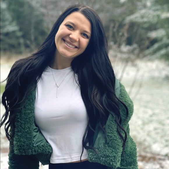 Meet your Posher, Jensen - Picture 1 of 2